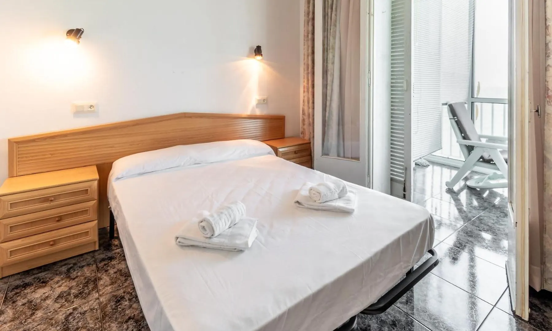 Fener De Baix 81 Apartamento Primera Linea Mar Girona Apartment