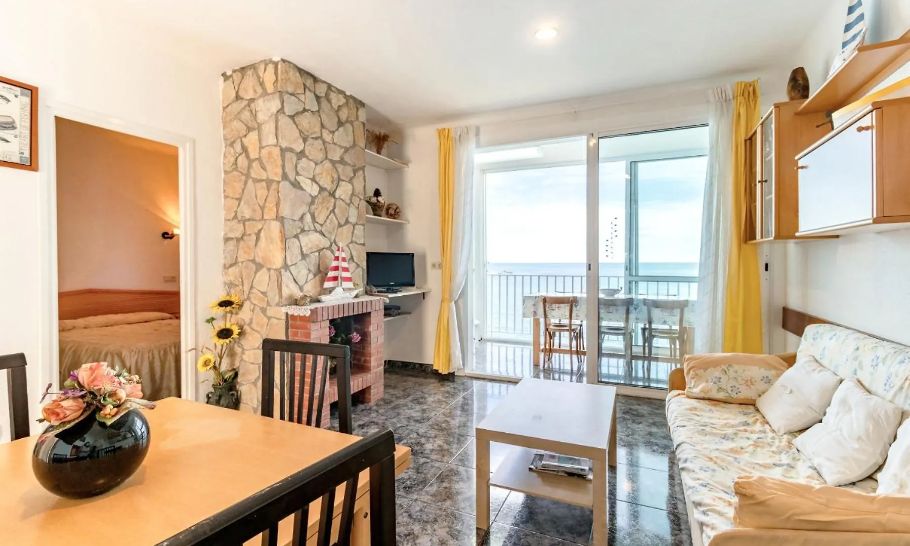 Fener De Baix 81 Apartamento Primera Linea Mar Girona Apartment